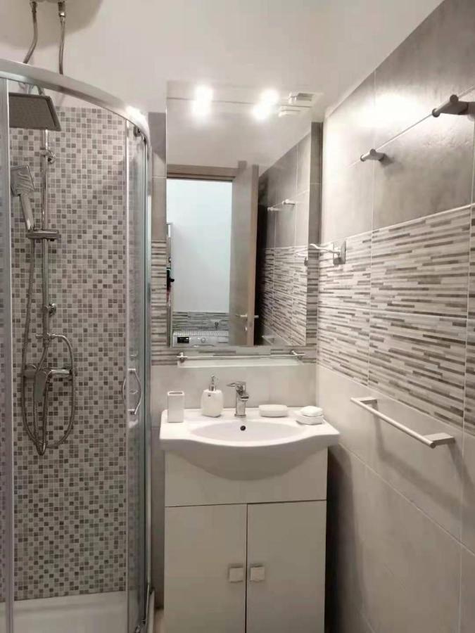 Appartamento Di Fronte Al Porto Turistico Cagliari Luaran gambar